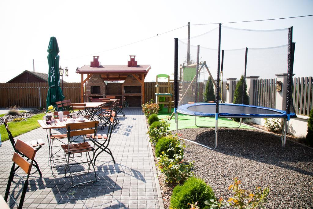 Bed and Breakfast Country Court Curteni Exterior foto